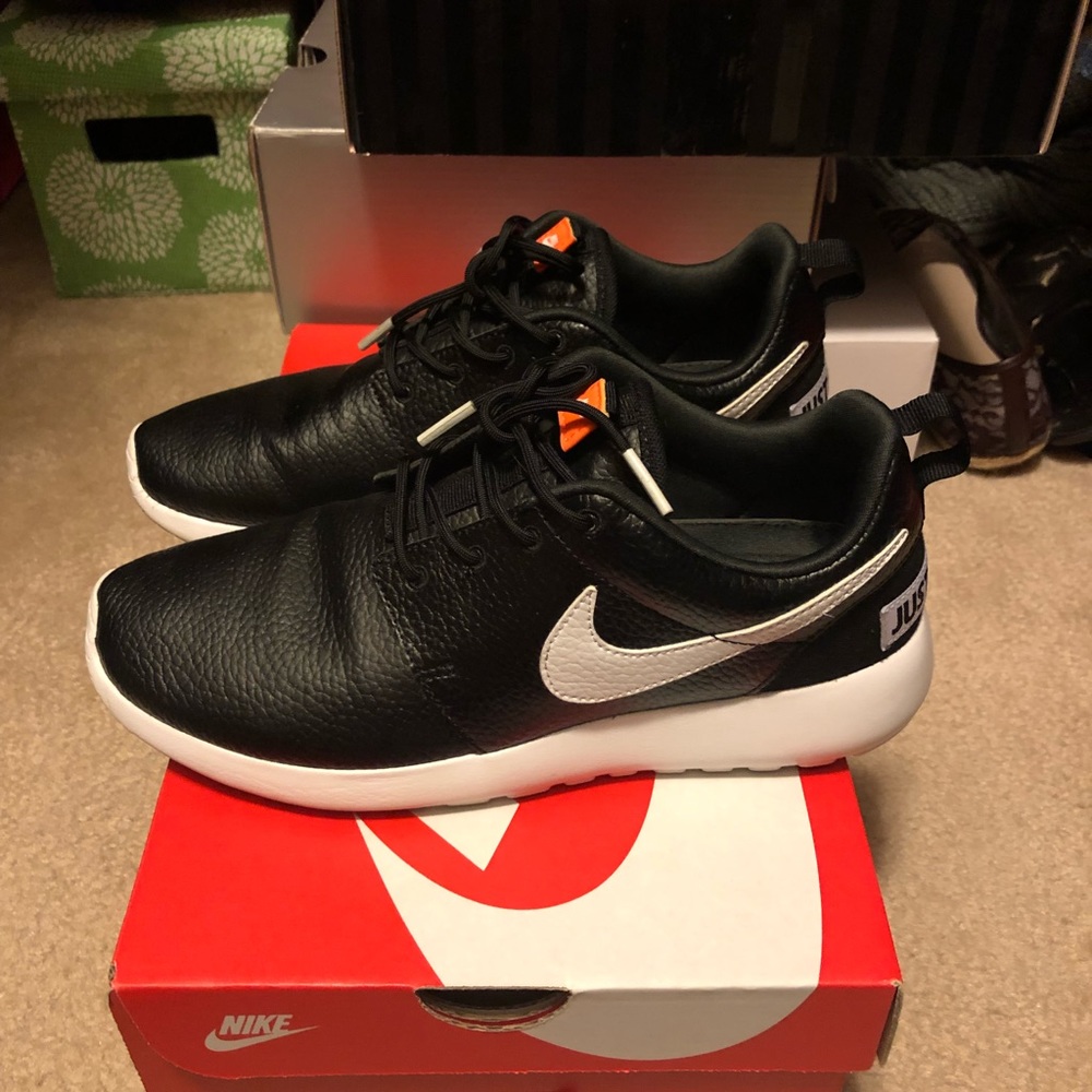 Great condition Nike roshe one